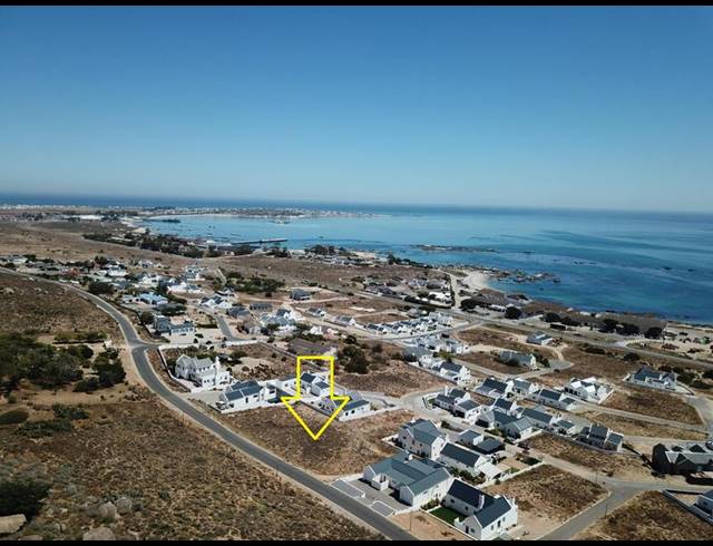 LAND FOR SALE IN DA GAMA BAY
